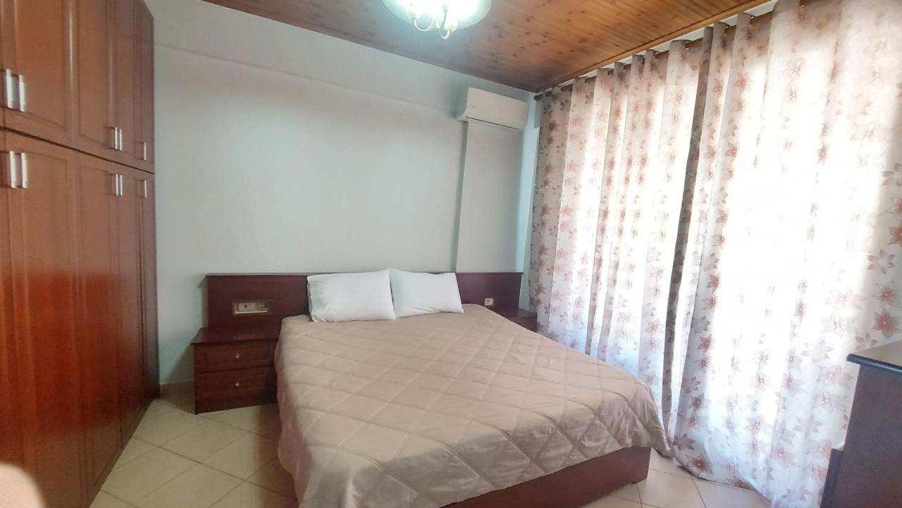 Sea View Apartment Saranda Exterior photo